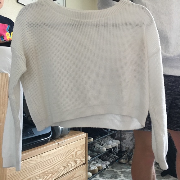 White cropped waffle sweater. - Picture 2 of 3